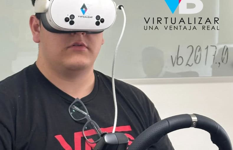 simuladores VR Chile estudiante usando lentes realidad virtual volante capacitación inmersiva Virtualizar
